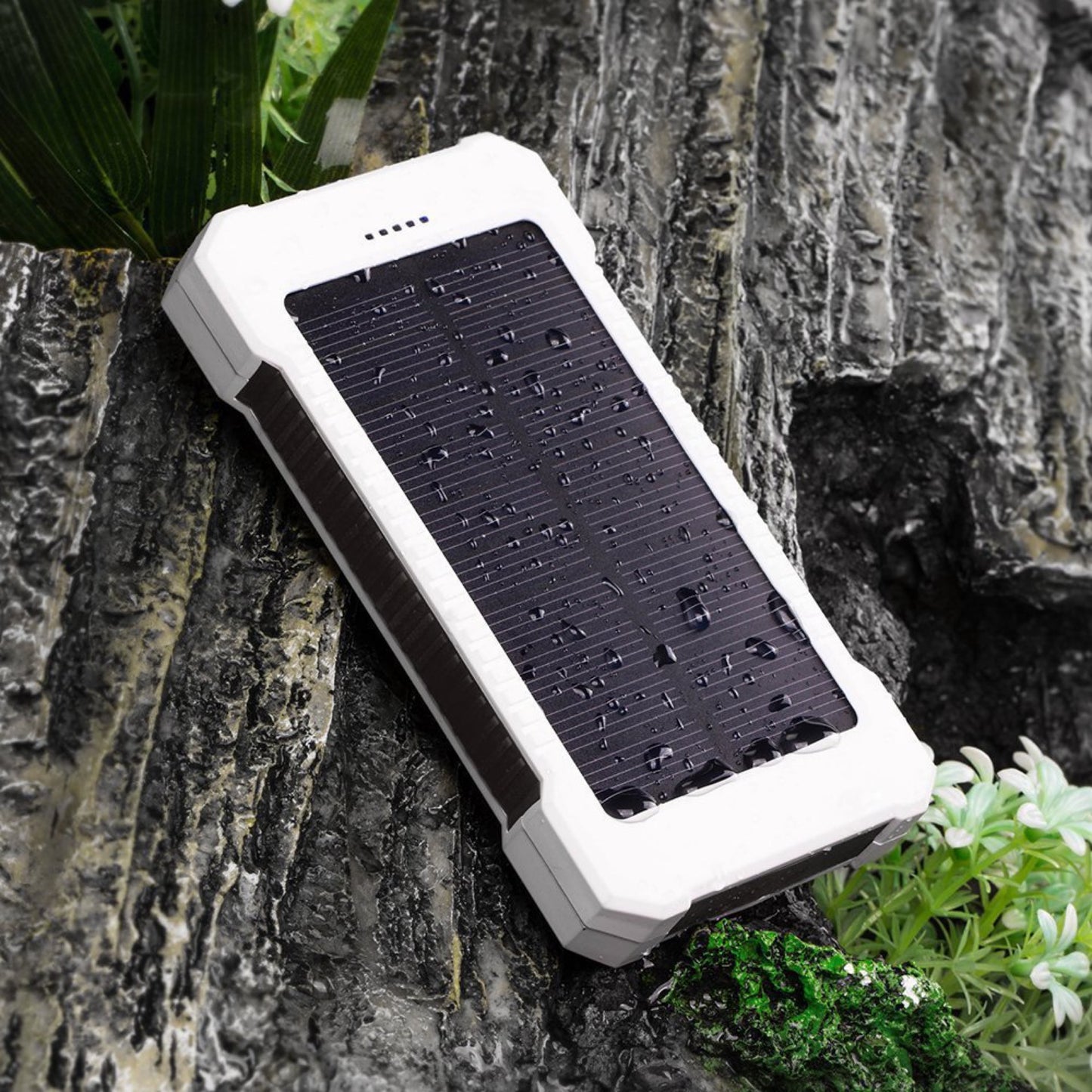 Heavy-Duty Solar Power Charger
